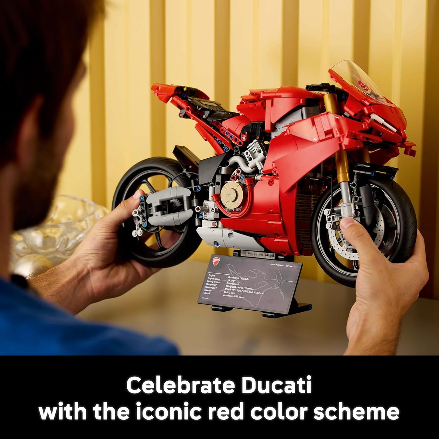 LEGO Technic Ducati Panigale V4 S - Conjunto de Construção para Adultos (18+) - Presente para Fãs de Motocicletas - 42202