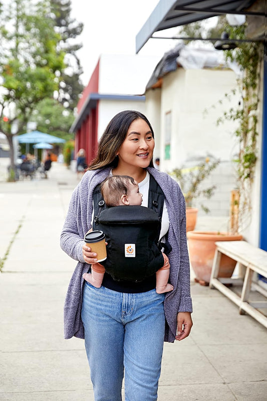 Ergobaby Transportador Adapt para recém-nascido, desde o nascimento, 3 posições, algodão de toque macio, posição ergonômica para transporte do bebê na frente para dentro e nas costas, preto ônix