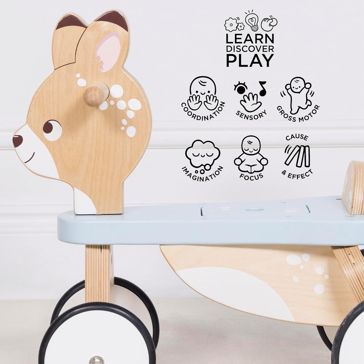 Le Toy Van - Passeio de madeira Petilou em brinquedo de empurrar de cervo para crianças | Adequado para menino ou menina de 1 ano +