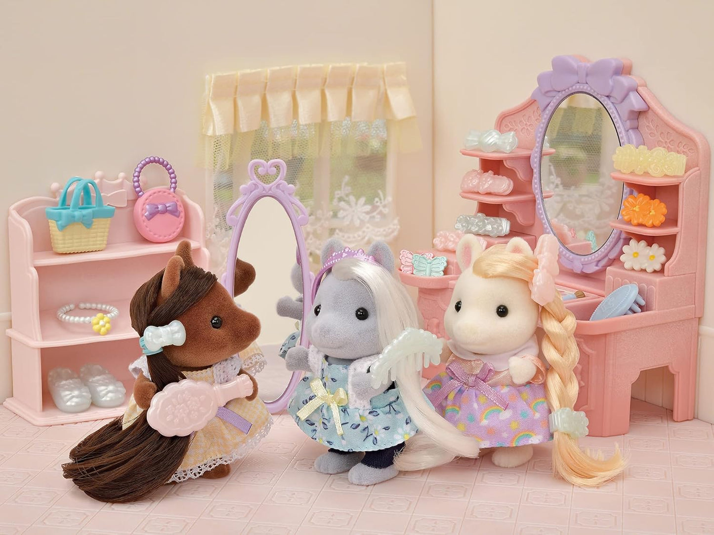 Sylvanian Families Pony Friends - conjunto de casa de bonecas 5650