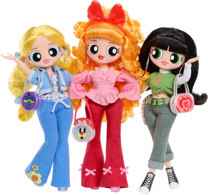 L.O.L. Surprise! OMG As Meninas Superpoderosas - Florzinha - Inclui 1 boneca fashion, vem com roupa e acessórios. Colecione as 3!