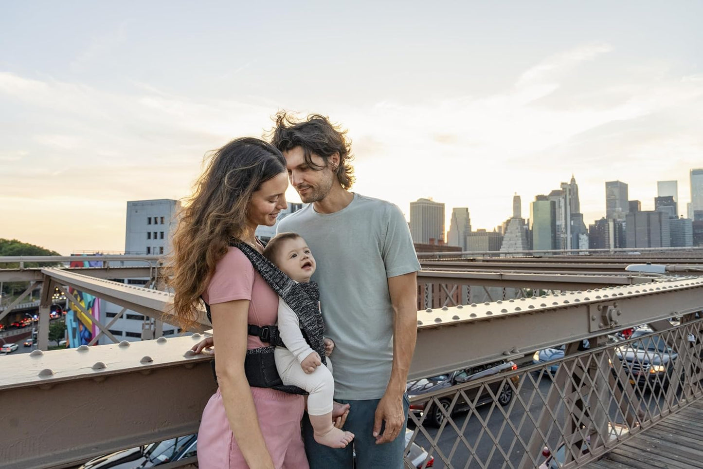 Ergobaby Porta-bebês Aerloom para recém-nascidos e crianças pequenas, porta-bebês ergonômico de 3 posições, na barriga ou nas costas, Formaknit (Onyx)