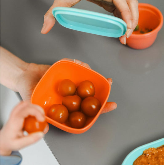 Tarros de almacenamiento Nuby Good Square para comida, duraderos | Apto para lavavajillas | Autoalimentado (paquete de 3)