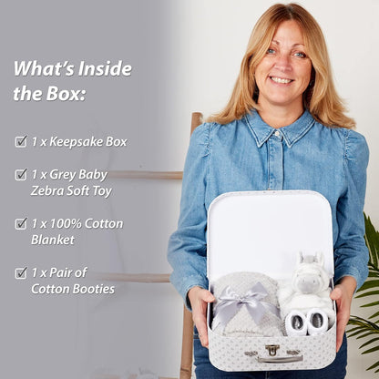 Presentes personalizados para bebês - Cesta para recém-nascidos em caixa de lembranças branca, inclui edredom de zebra para bebês, caixa de bebê, conjunto de presentes para recém-nascidos - 3 itens essenciais para bebês