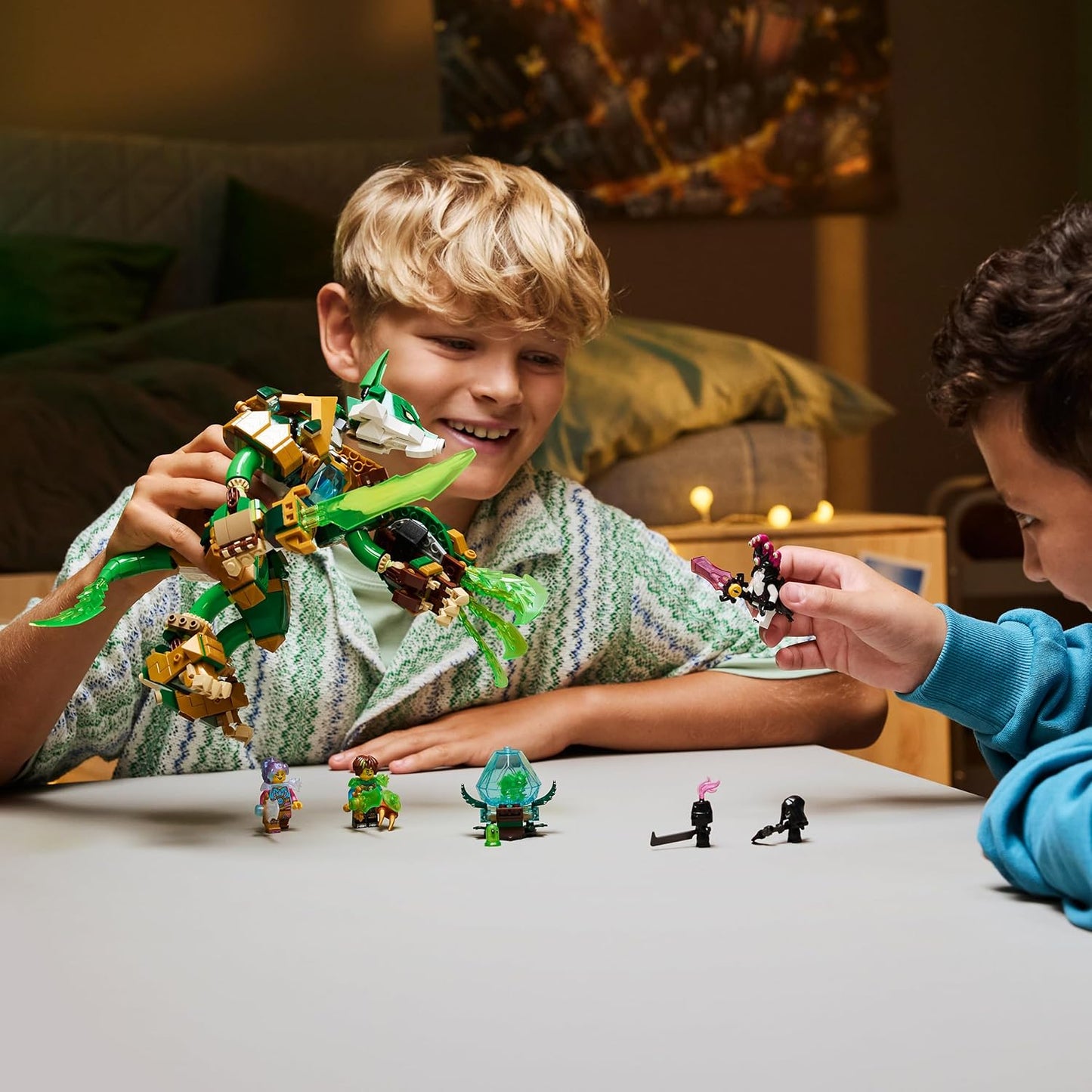 LEGO DREAMZzz 2 em 1 Raposa Guardiã Mecânica - Figura de Ação que se Transforma em uma Raposa Guerreira - Inclui 3 Minifiguras e uma Criatura Verde Colecionável do Tesouro - Presente para Meninos a partir de 9 Anos - 71508