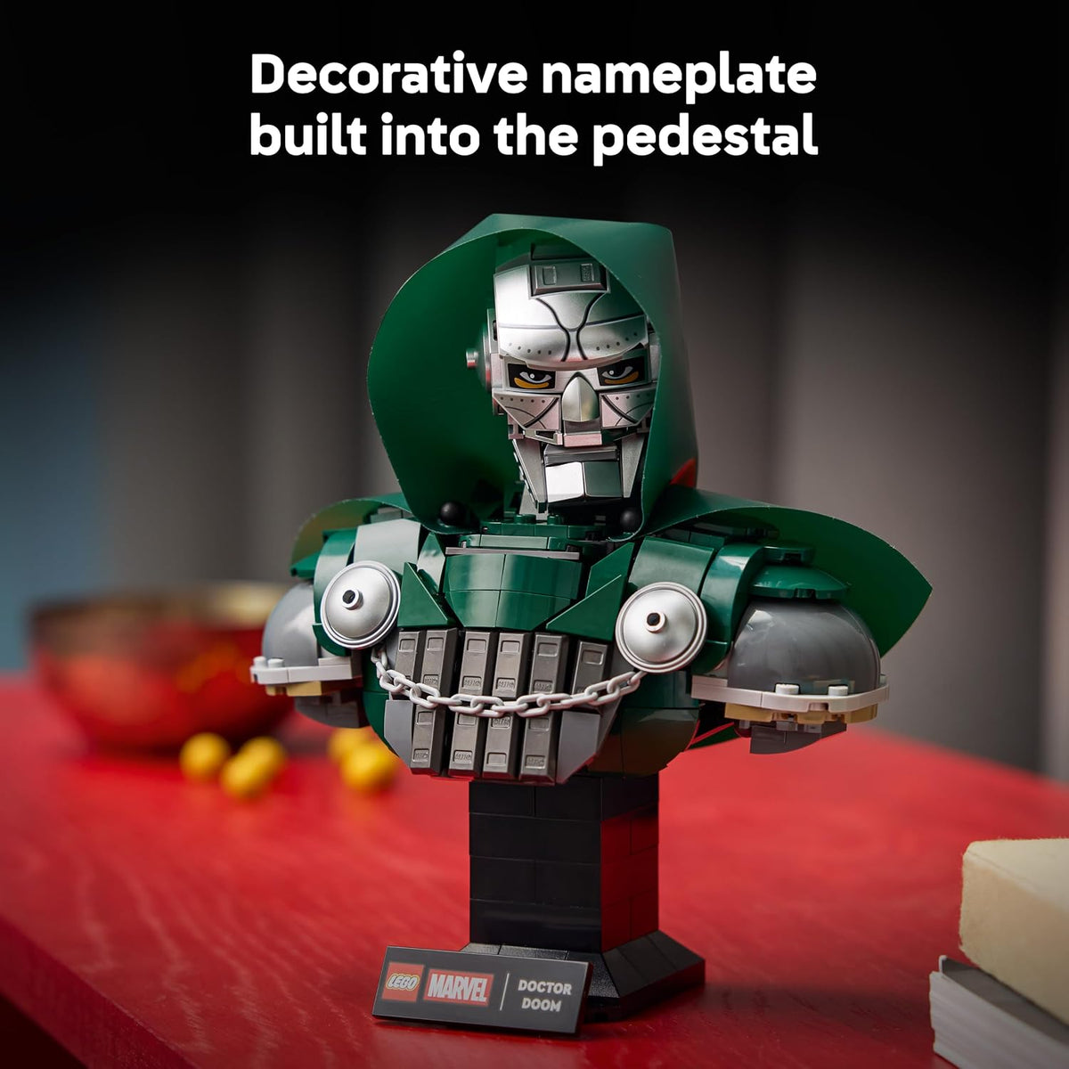 LEGO Busto do Doutor Destino da LEGO Marvel (76345) | Conjunto para adultos, modelo para exibição, inclui minifigura e placa de identificação, item de decoração para prateleiras ou ambientes, ideia de presente com o tema Vingadores, 379 peças