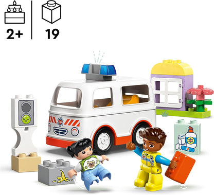 LEGO Conjunto de ambulância e motorista DUPLO, brinquedo educacional Montessori para crianças de 2 anos ou mais, meninos e meninas, ótimo para brincadeiras criativas, desenvolve pensamento lógico, dramatização e habilidades motoras finas