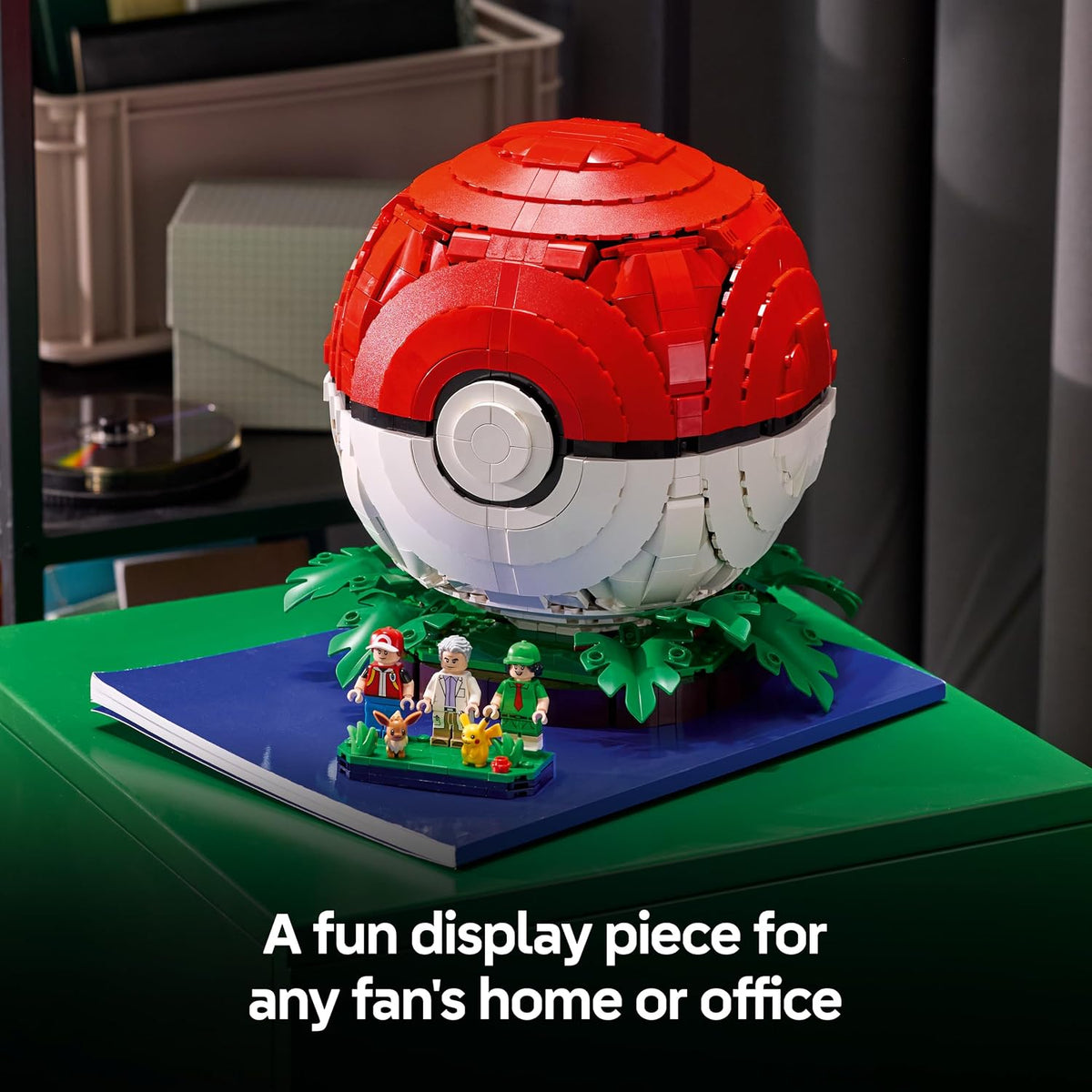 LEGO Pokémon – Momentos Icônicos de Treinador: Poké Bola (72154) | Conjunto para adultos, modelo para exibição, figuras de Pikachu e Eevee, decoração para montar, ideia de presente para fãs de jogos, 2386...