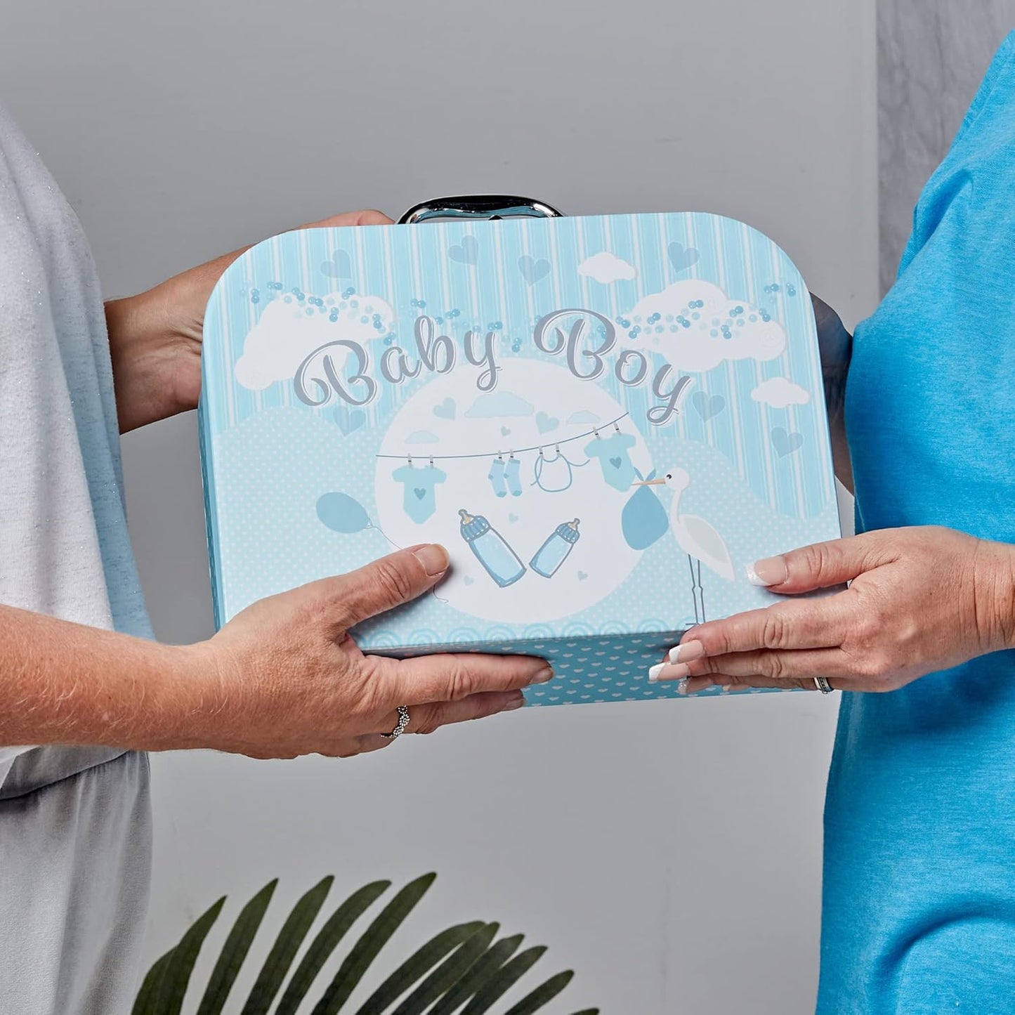 Ellabellaboo Loja Baby Box - Conjunto de presentes personalizados para bebês meninos Cesta para recém-nascidos - Presentes personalizados exclusivos, cesta para bebês com itens essenciais Ideia de presente neutra e para revelação do gênero