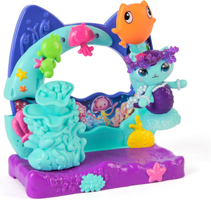 Gabby's Dollhouse: O Filme, Varanda do Aquário do Mercat, com Figura de Brinquedo e acessórios para casa de bonecas, Brinquedos Infantis para Meninas e Meninos a partir de 3 Anos