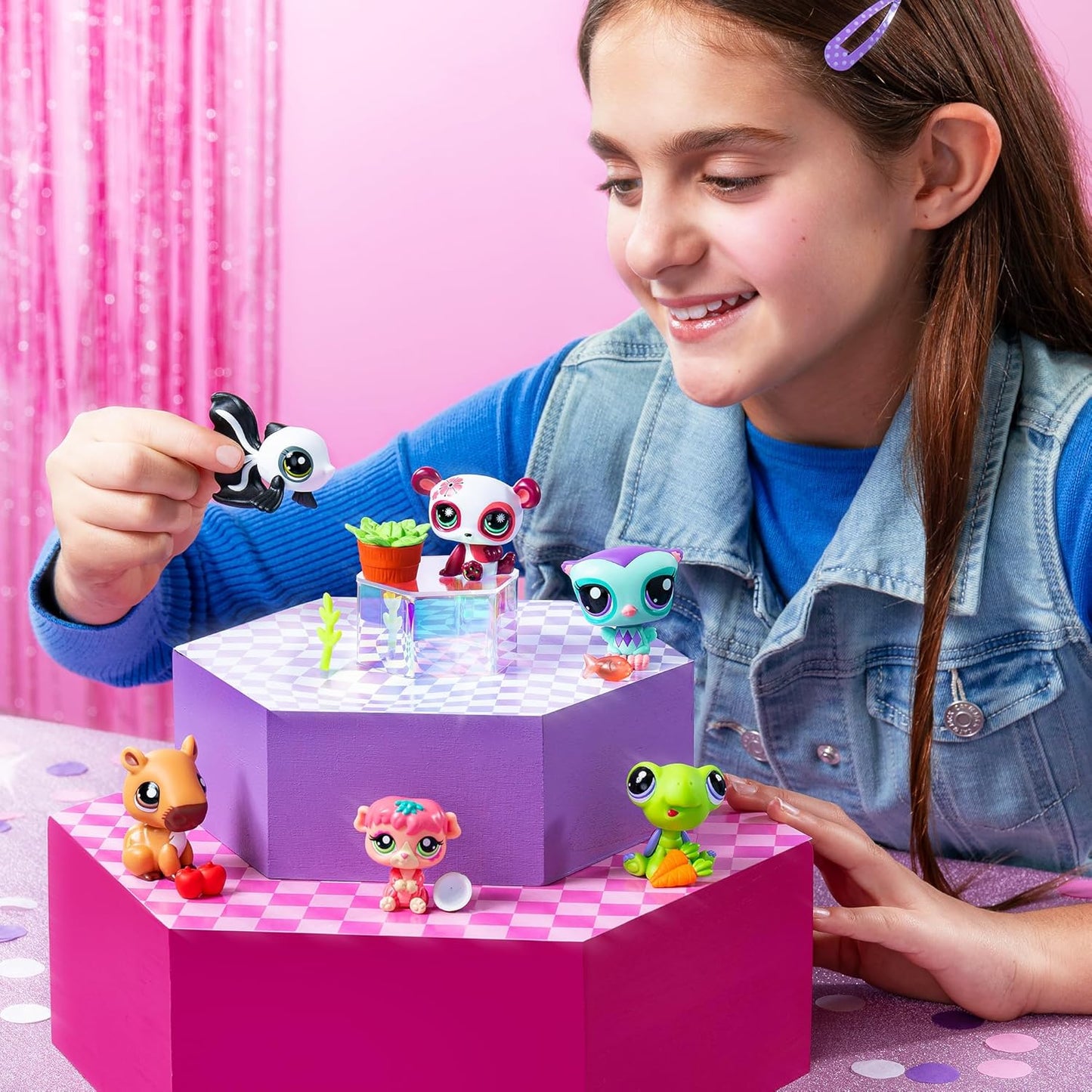 Littlest Pet Shop Série 3 - Caixas Surpresa Individuais com 18 unidades | Cada Caixa Surpresa contém 1 Mini Brinquedo Pet LPS, 1 Acessório, 1 Cartão Colecionável e 1 Código Virtual | Brinquedos para Meninas e Meninos
