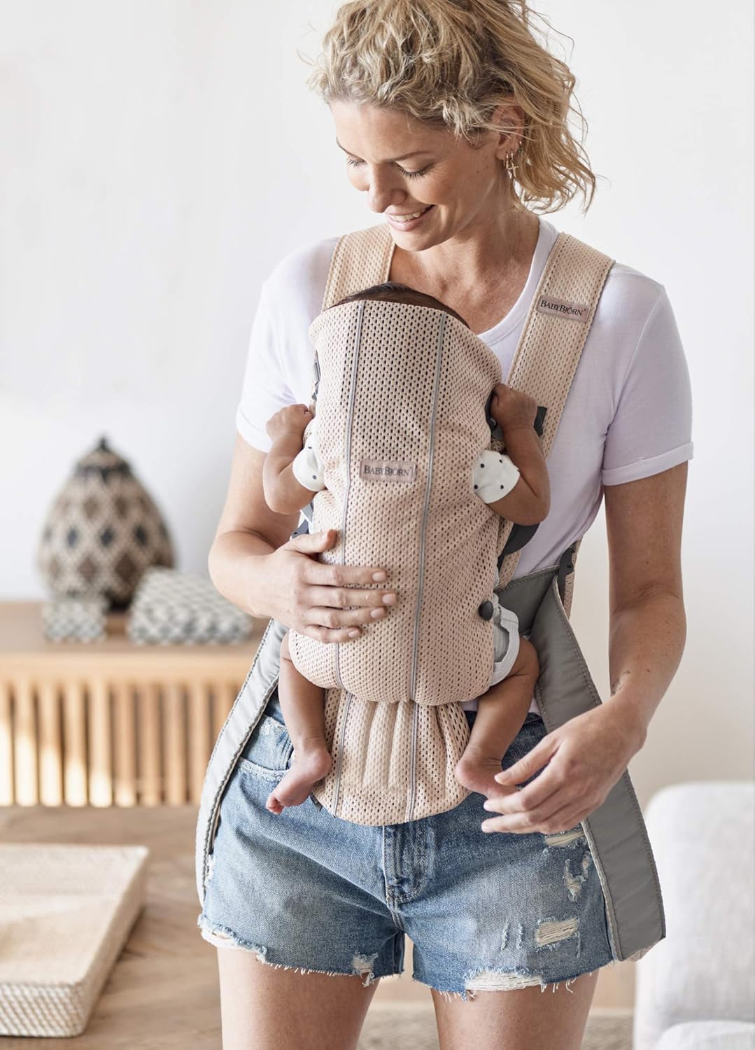 BabyBjörn Canguru Mini, em malha 3D, rosa perolado