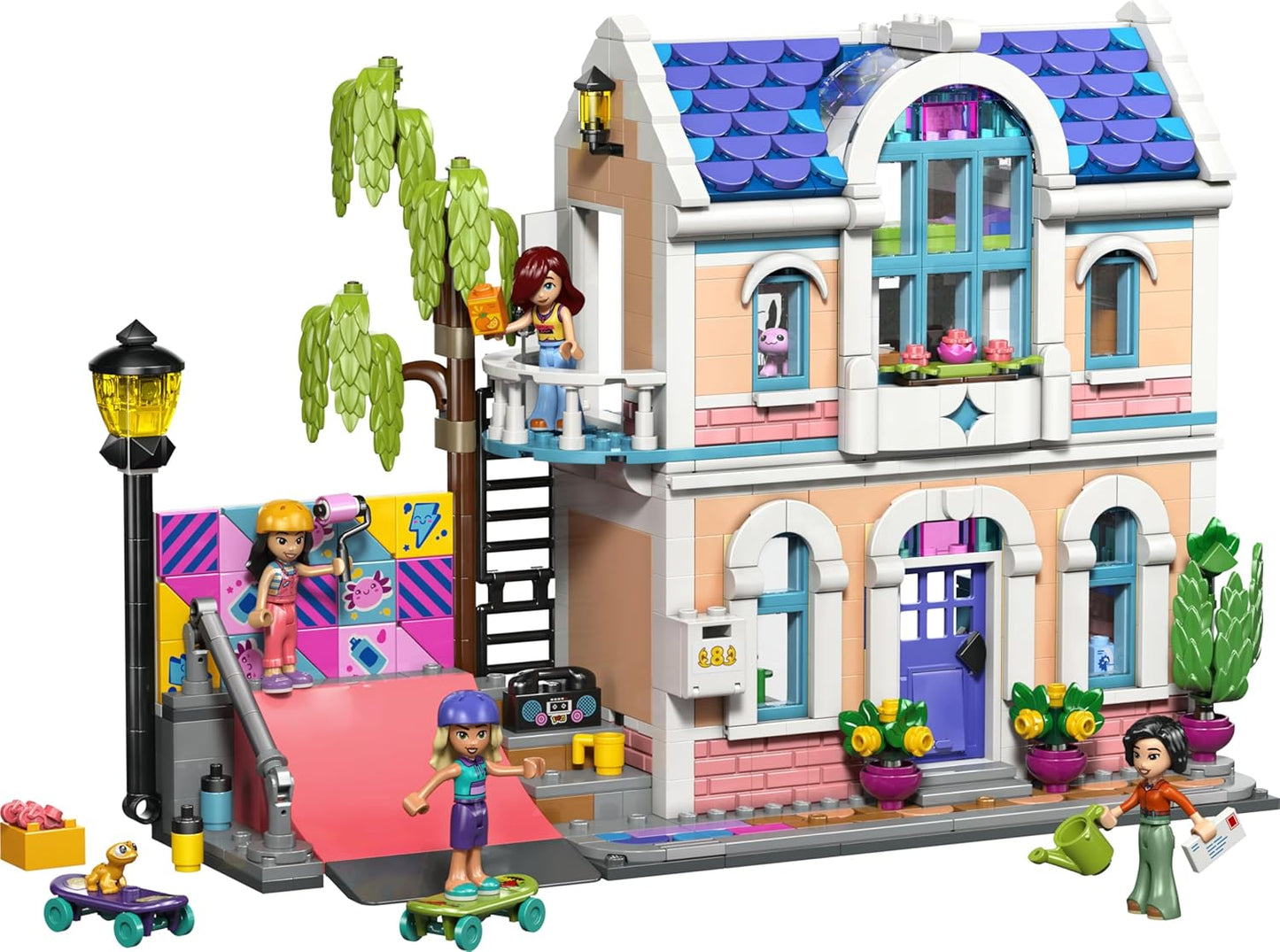 LEGO Friends Casa da Família da Liann - Conjunto em Miniatura com Jardim, 4 Mini Bonecas, Figuras de Animais de Estimação Axolote e Gecko e Acessórios - Presente de Aniversário para Meninas a partir de 7 Anos - 42687