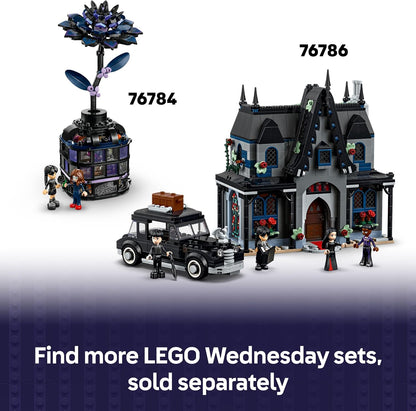 LEGO Apartamento da Wandinha - Brinquedo para brincar e exibir com uma mini boneca Enid e figura do Mãozinha, além de acessórios - Presente para meninas e meninos a partir de 10 anos e fãs adolescentes da série - 76785