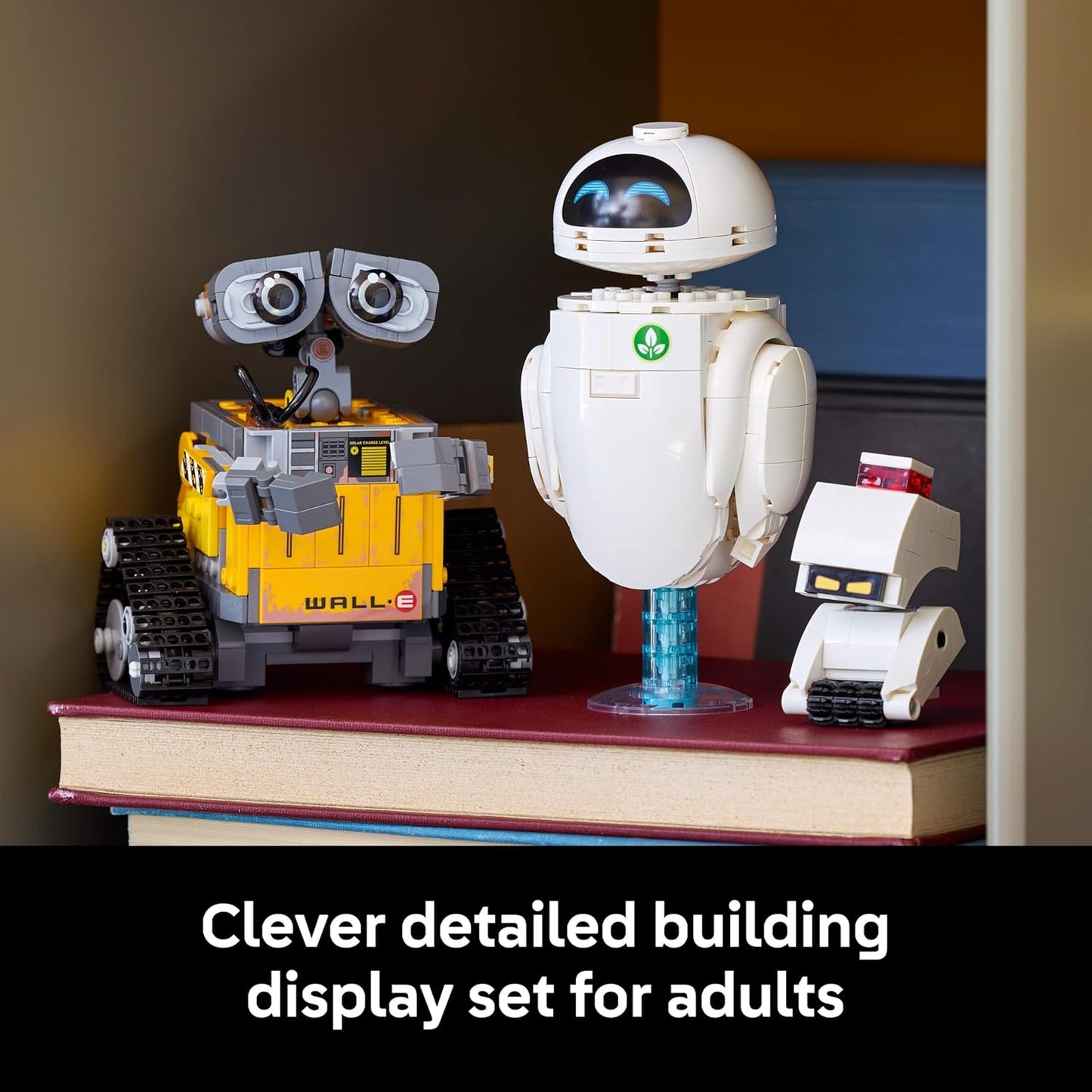 LEGO | Disney Pixar WALL-E e EVE - Kit de Modelo para Exibição para Adultos - Robôs Montados com Peças e Figuras de M-O e Hal - Decoração DIY para Casa - Presente Colecionável para Fãs - 43279