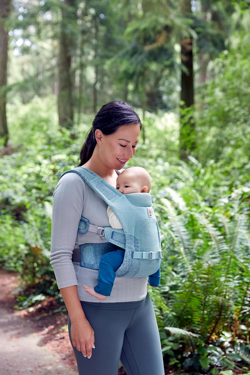 Ergobaby Porta-bebês Aerloom para bebês até crianças pequenas, bolsa ergonômica para carregar bebês em 3 posições feita de material formaknit, abeto