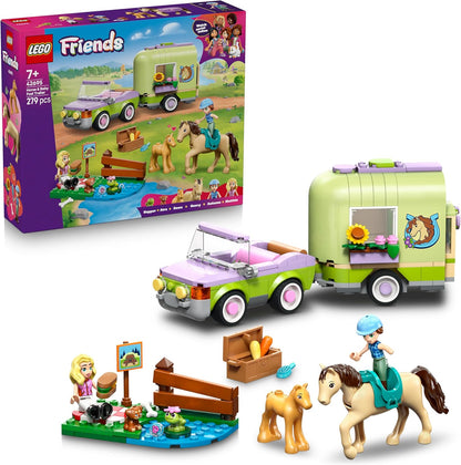 LEGO Friends Reboque para Cavalo e Potro - Conjunto de Brinquedo com Acessórios de Higiene, 4 Figuras de Animais, Carro e 2 Mini Bonecas - Ideia de Presente de Aniversário para Meninas a partir de 7 Anos - 42695