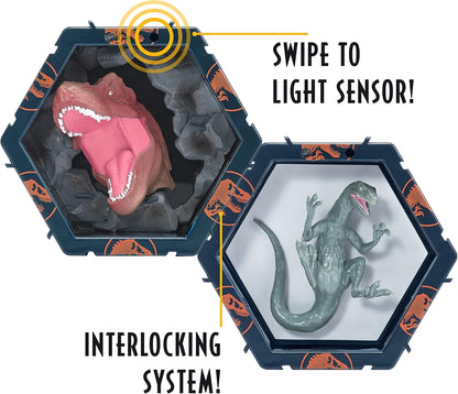 WOW Pods Velociprator Azul Display Iluminado Jurassic World Dominion Dinossauro