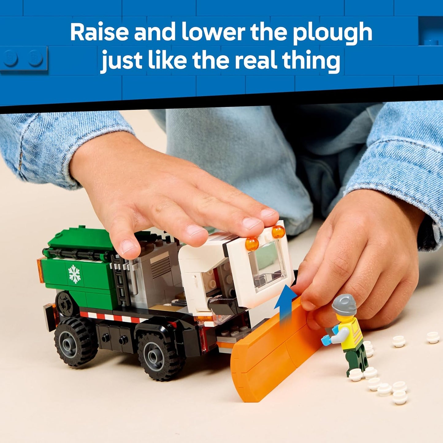 LEGO Caminhão Limpa-Neve City - Kit de Montagem com Minifigura, Ferramentas e Função de Espalhar Sal - Ideia de Presente de Aniversário para Meninos a partir de 6 Anos e Fãs de Engenharia - 60490