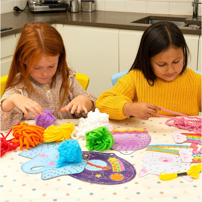 Galt Toys, Amigos de Feltro, Kit de Costura, Kits de Artesanato Infantil, A partir de 6 Anos, Galt Toys, Feltragem Divertida, Artesanato em Feltro para Crianças, A partir de 5 Anos, Galt Toys, Costure uma Imagem, Kits de Artesanato Infantil