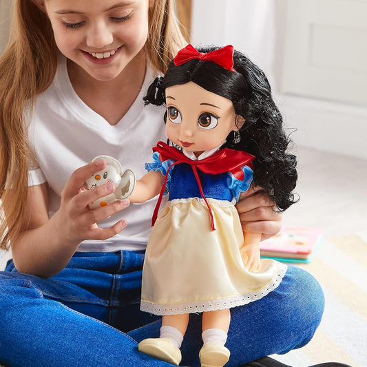 Disney Store Oficial Snow White Doll Animator Collection, 39cm/15” com cabelo enraizado realista e roupa, boneca princesa colecionável para crianças, brinquedo adequado para maiores de 3 anos