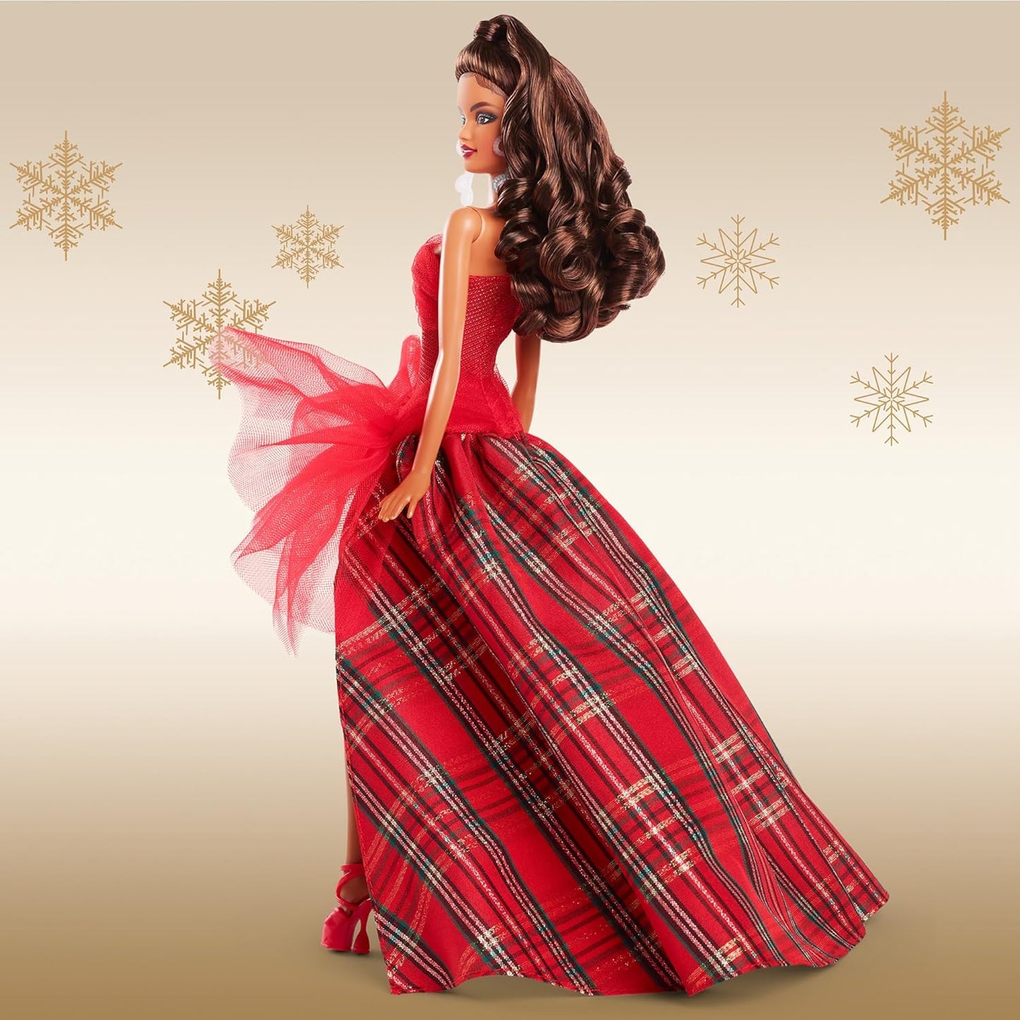 Barbie Bonecas 2024 Holiday, Presente de colecionador sazonal, Assinatura, Vestido xadrez com laço vermelho, Embalagem expositora, Cabelo castanho claro, HRM67