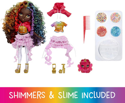 Rainbow High Rainbow Shimmers com Slime - Iris - Boneca Fashion de 28cm, Acompanha Kit de Slime e Camaleão de Estimação, Indicada para Crianças a partir de 4 Anos