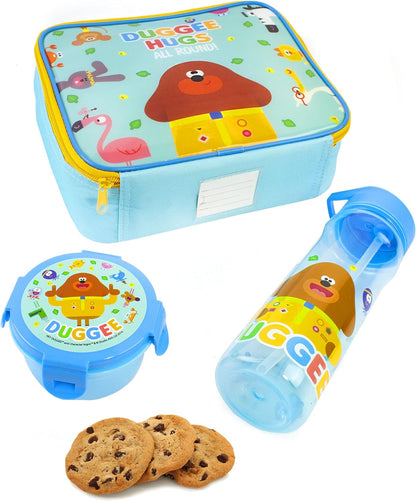 Hey Duggee Juego de lonchera para niños | Bolsa aislante para comida, botella de agua y snack | Aventura con personajes infantiles y femeninos | Divertido set de almuerzo con productos de la serie de televisión para jóvenes fanáticos del programa