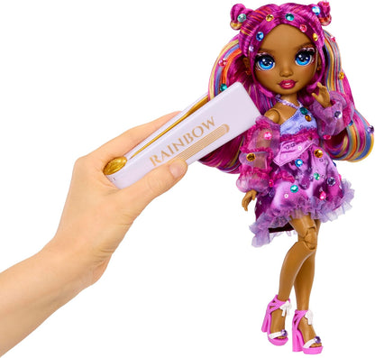 Rainbow High Be Dazzling - Noemie Violette - Boneca Fashion Roxa de 28cm com Ferramenta para Aplicar Brilho, Gemas Brilhantes e Acessórios de Estilo