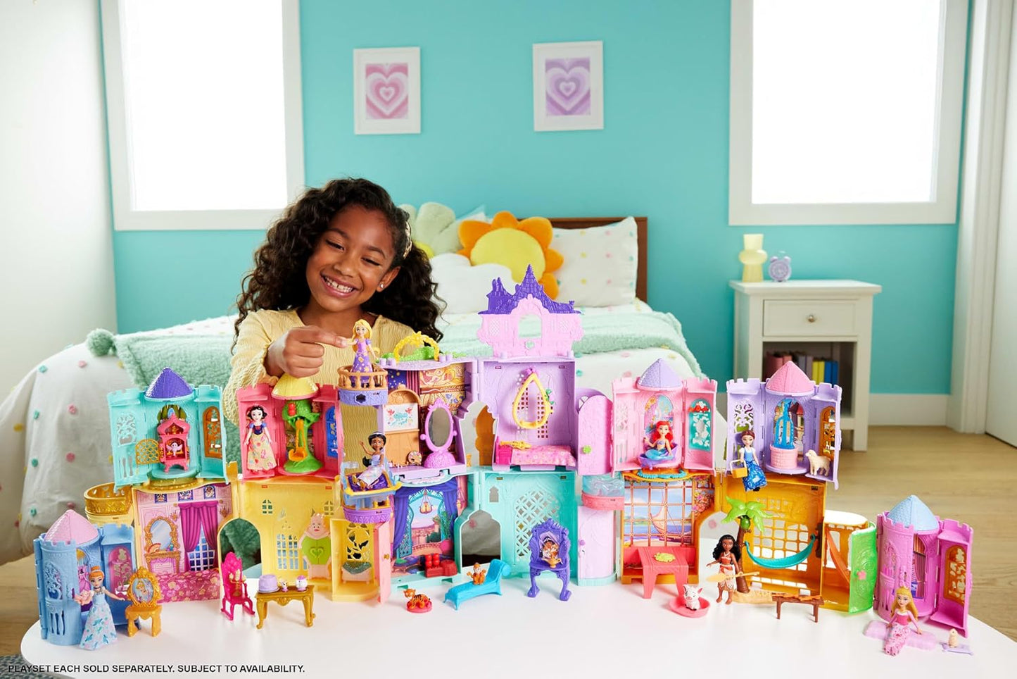 Mattel Conjunto de Brinquedo Casa de Bonecas Disney Princess Rapunzel Storytime Stackers da | Boneca pequena articulada da Rapunzel com saia removível, figura do animal Pascal e 7 acessórios; inspirado em "Enrolados" da Disney (JDP61)