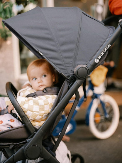 Ergobaby Carrinho de Bebê Metro3 com Função de Reclinação, Ideal para Bebês de 0 a 4 Anos (do Nascimento até 22kg), Dobrável e Compatível com Bebê Conforto, Alça Ajustável em Altura, Assento Ergonômico, Cinza Grafite