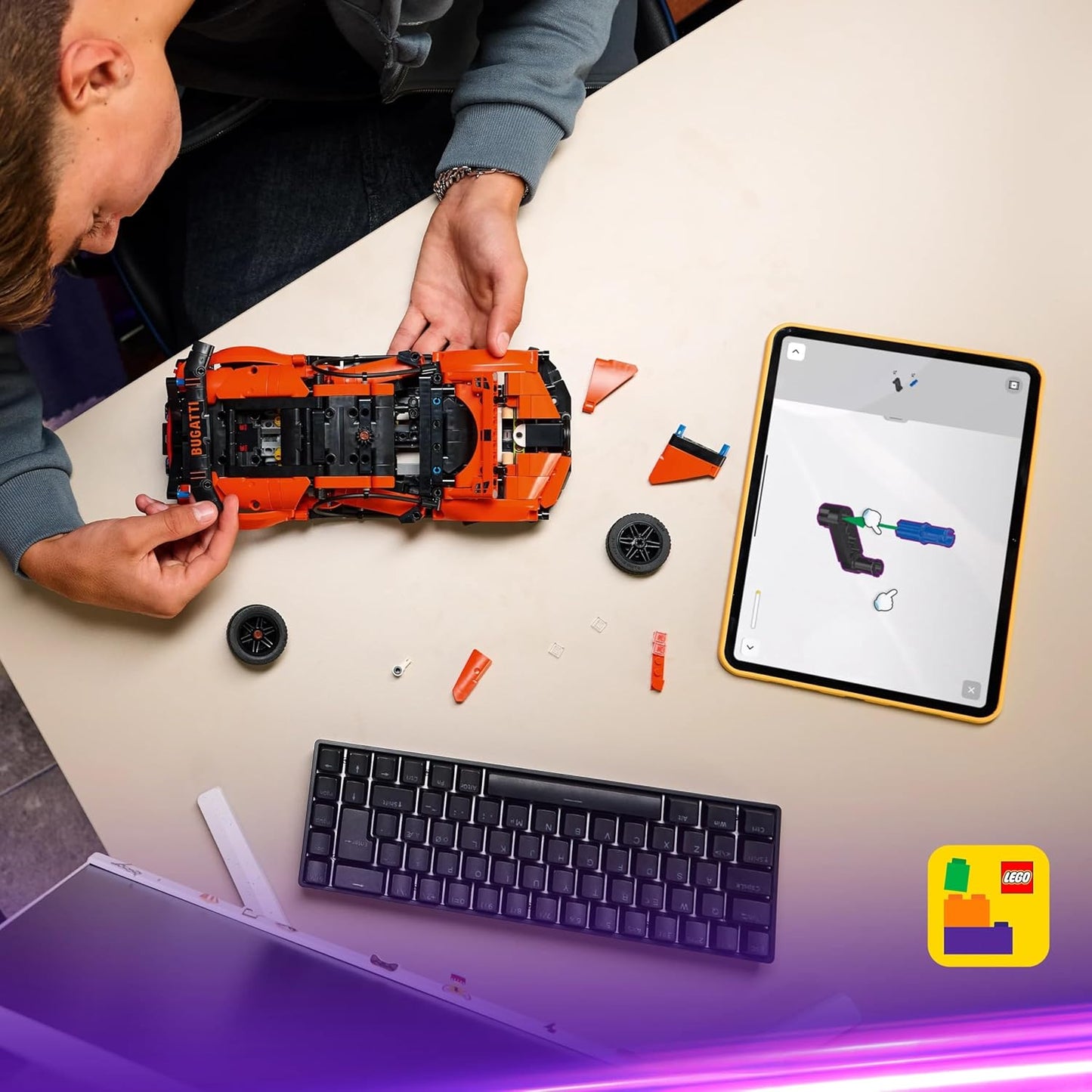 LEGO Technic Bugatti Chiron Pur Sport Hypercar - Kit de Modelo de Carro de Corrida com Motor W16, Direção e Portas que Abrem - Presente para Meninos a partir de 9 Anos e Fãs de Automobilismo - 42222
