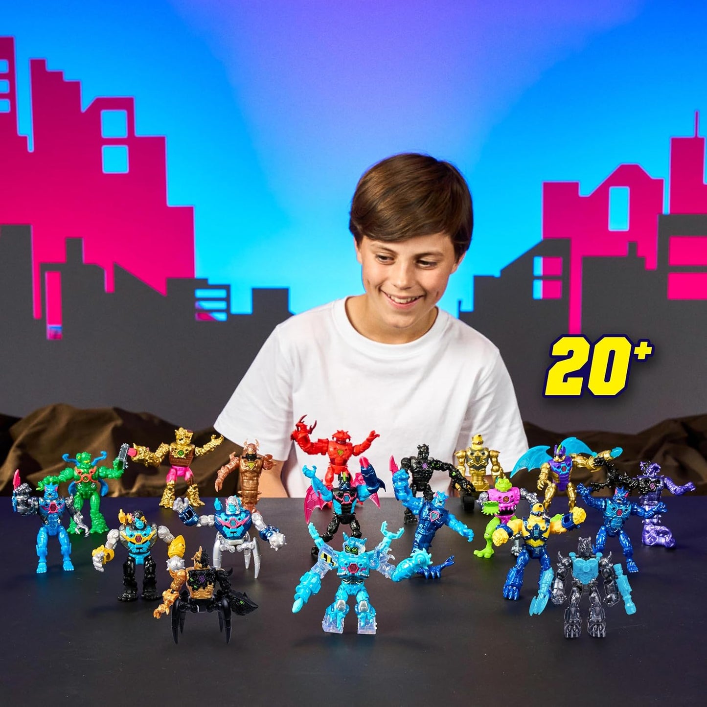 Mega Pacote MrBeast Lab Hybrids, 4 Bonecos Combináveis, 7 Acessórios