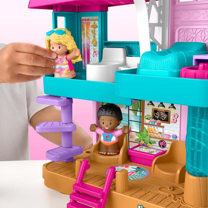Fisher-Price Brinquedo Little People Casa de Praia da Barbie com Figuras e Acessórios para Crianças em Idade Pré-escolar a partir de 18 Meses, JCW71