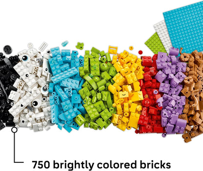LEGO Classic Caixa Criativa de Construção e Brincadeira - Conjunto de Peças Coloridas - Construa uma Casa, um Caminhão de Bombeiros, um Teclado de Piano, Nuvens e um Arco-Íris - Kit de Artes e Ofícios para Meninos e Meninas a partir de 5 Anos - 11044