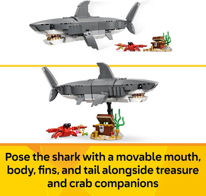 LEGO Creator 3 em 1 Tubarão Feroz com Baú do Tesouro - Figura de Animal Marinho que se Transforma em Peixe-diabo ou Arraia-manta - Ideia de Decoração para Quarto de Meninos e Meninas a partir de 8 Anos - 31381