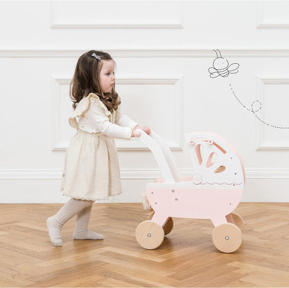Le Toy Van - Brinquedo de madeira educacional Role Play Beautiful Sweet Dreams Doll Toy Pram | Conjunto de carrinho de bebê fingir brincar - para maiores de 3 anos
