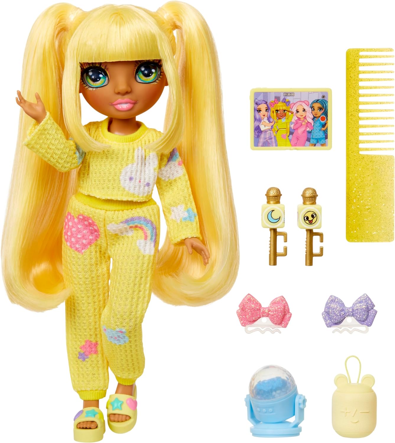 Rainbow High Junior High PJ Party - Sunny (amarillo) - Muñeca articulada de 9" con mameluco suave, pantuflas y accesorios de juego - Juguete para niños pequeños - Ideal para edades de 4 a 12 años