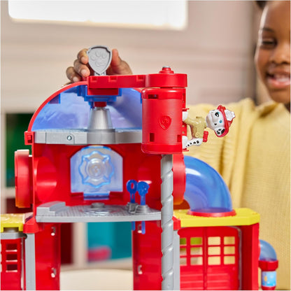 Paw Patrol Centro de Comando de Resgate de Incêndio com Figura do Bombeiro, Caminhão de Bombeiros de Resgate, Luzes, Lançador e Efeitos Sonoros, Brinquedo Infantil para Meninos e Meninas a partir de 3 Anos