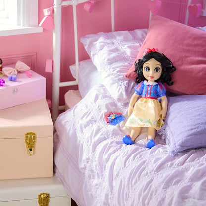 Disney Boneca Oficial da Branca de Neve da Store com Escova de Cabelo de Brinquedo, 40,5 cm / 16 pol., Coleção Once Upon a Story, Idade 3+