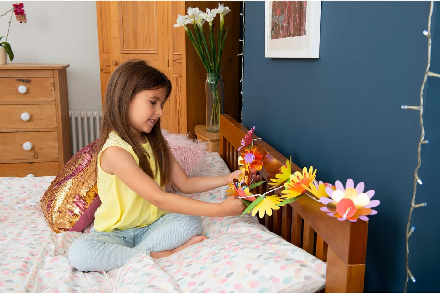 Galt Toys Dino Lights Origami LED Dinosaur Creative Craft Kit, Galt, Luzes de Fada, Kits de Artesanato para Crianças, Idades 5 Anos Acima, Médio, Galt Luzes de Flores - Conjunto de Artesanato e Artesanato Infantil Creative Cases