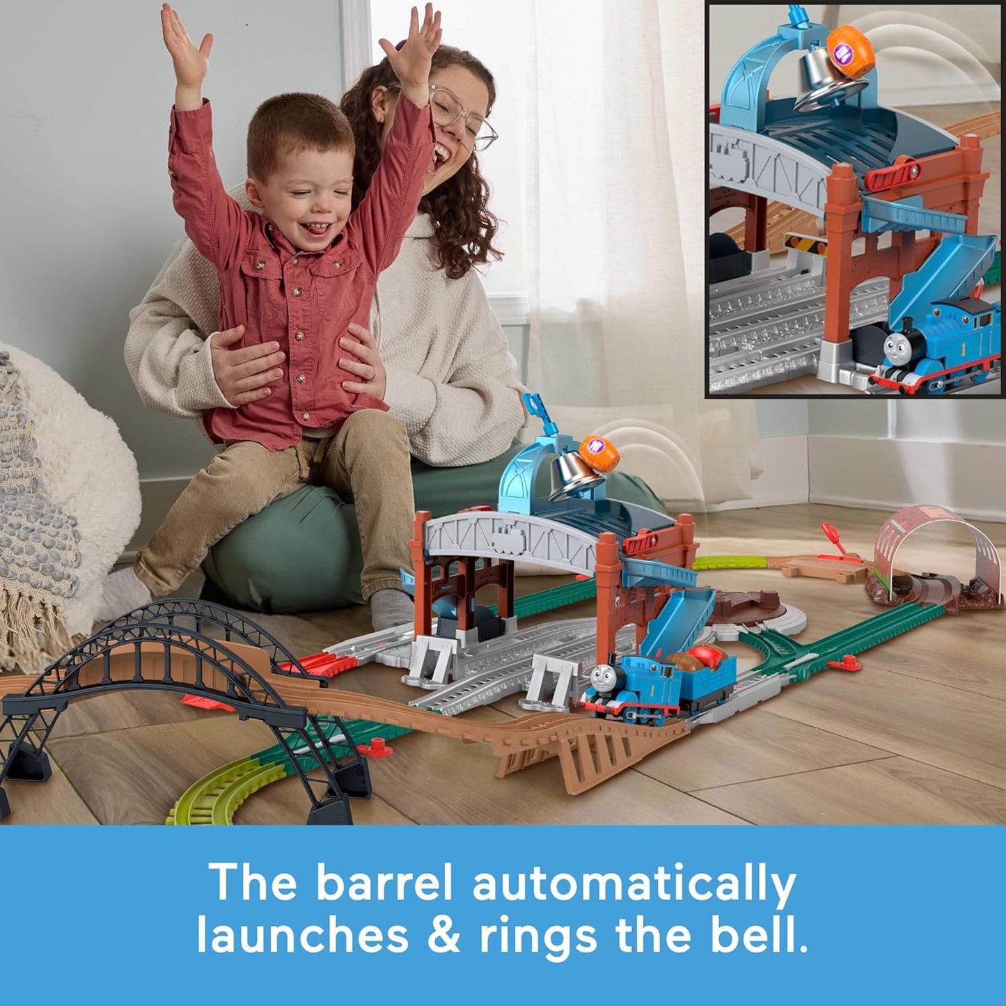 Fisher Price Conjunto de Trem de Brinquedo Thomas & Friends da Mattel, Carregue e Lance o Trem de Entrega de Barris com Locomotiva Motorizada Clássica e Vagão de Carga, 5,5 metros de Trilho, JGY30