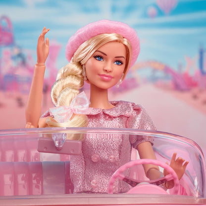 Barbie: O Filme - Boneca Colecionável, Margot Robbie como Barbie, Vestindo Blusa Rosa e Saia Tutu, com Cabelo Penteado e Joias Combinando, JBJ53