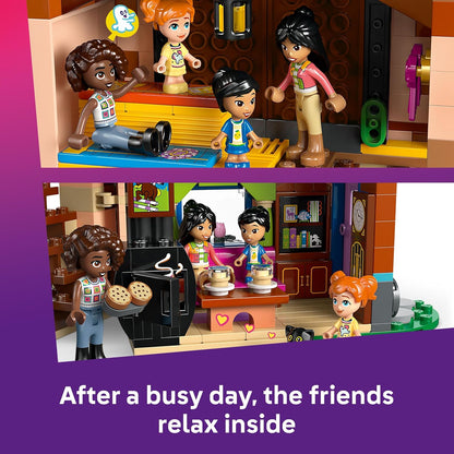 LEGO Friends Rancho e Estábulo de Pôneis - Inclui 3 figuras de cavalos, 4 mini bonecas e um gato, além de acessórios divertidos - Presente criativo para meninas a partir de 7 anos - 42654