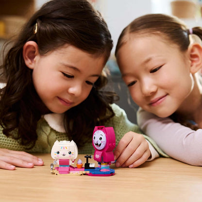 LEGO Casa de Bonecas da Gabby e Amigos Felinos da Gabby - Brinquedo Criativo com 6 Figuras de Animais, incluindo Sereia Gata e Gatinha Fada, além de Suportes de Exibição - Presente para Meninas a partir de 6 Anos e Fãs da Série de TV - 11215