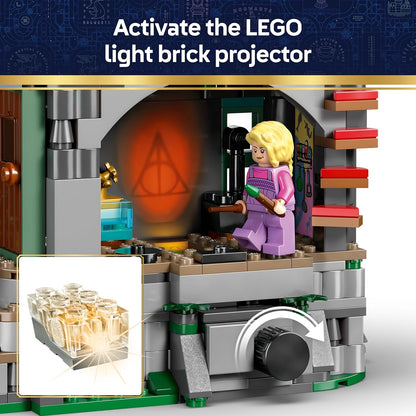 LEGO Harry Potter Casa da Luna Lovegood - Kit de Modelo em Miniatura para Montar com Bloco de Luz e 5 Minifiguras - Ideia de Decoração para Quarto - Presente para Meninas, Meninos e Fãs a partir de 10 Anos - 76467
