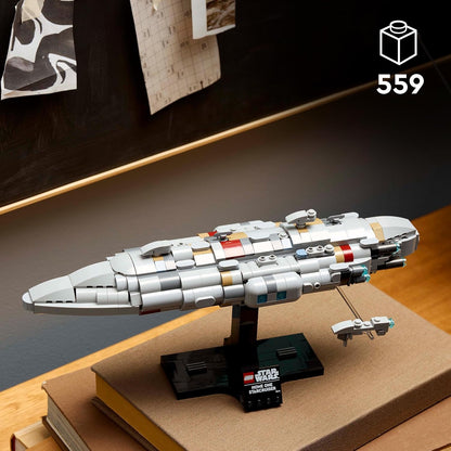 LEGO Star Wars 75405 Home One Starcruiser Building Set para adultos, modelo de nave estelar colecionável para construir e exibir com suporte, presente de aniversário