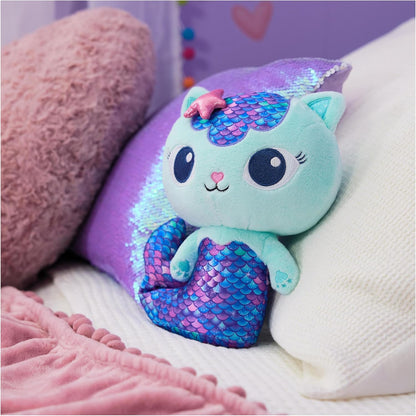 Gabby’s Dollhouse, Sereia-Gata Fin-Tastic, Brinquedo de Pelúcia Premium, Animal de Pelúcia de 25cm de Altura com Cauda de Sereia Móvel, Brinquedo Infantil para Meninas e Meninos a partir de 3 Anos