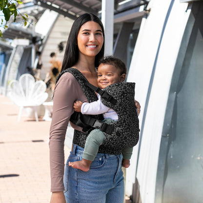 Infantino Canguru Flip Advanced 4 em 1 - Ergonômico, Conversível, Pode Ser Usado Virado para Dentro ou para Fora, na Frente ou nas Costas, para Bebês de 0 a 14,5 kg (Recém-nascido a Criança), Estampa Leopardo Cinza