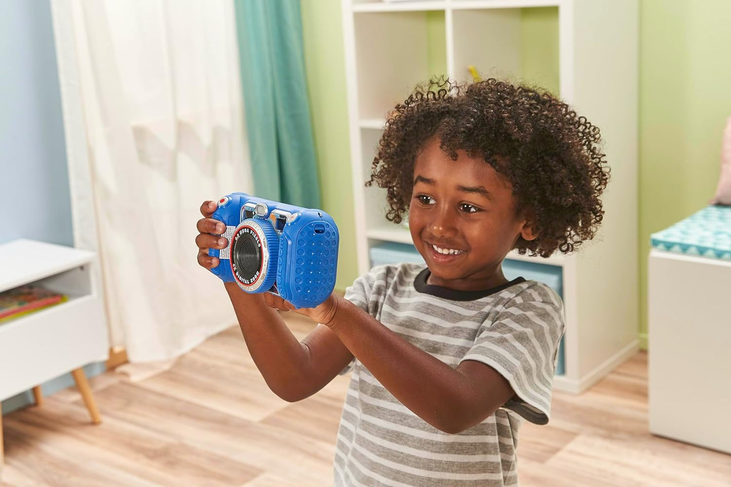 VTech KidiZoom Duo FX, câmera infantil com tela colorida, 8 MP, fotos, selfies e vídeos, filtros AR, 20 jogos, 75 efeitos de foto e vídeo, filtros e molduras, para bebês de 3, 4, 5, 6, 7 anos ou mais, azul